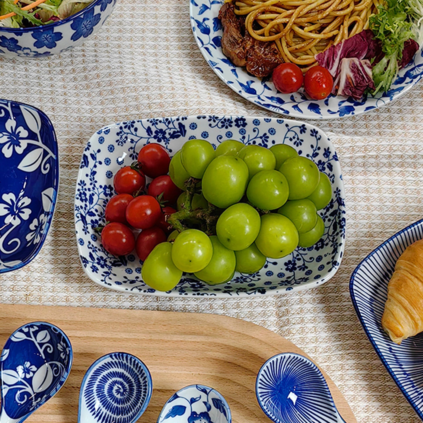 KeQiu Ceramic Appetizer Plates Set with Spoons, 8 Inch Rectangular Sushi Plates Set of 6, Plates for Pasta, Salad and Steak, Dishwasher & Microwave Safe, Blue and White, Dense-lined Pattern